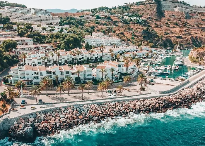 Apartamentos Marina Villages